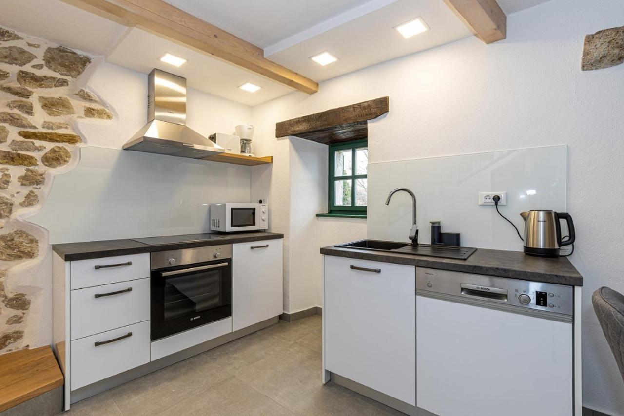 Casa Amelia In Pićan Exteriér fotografie