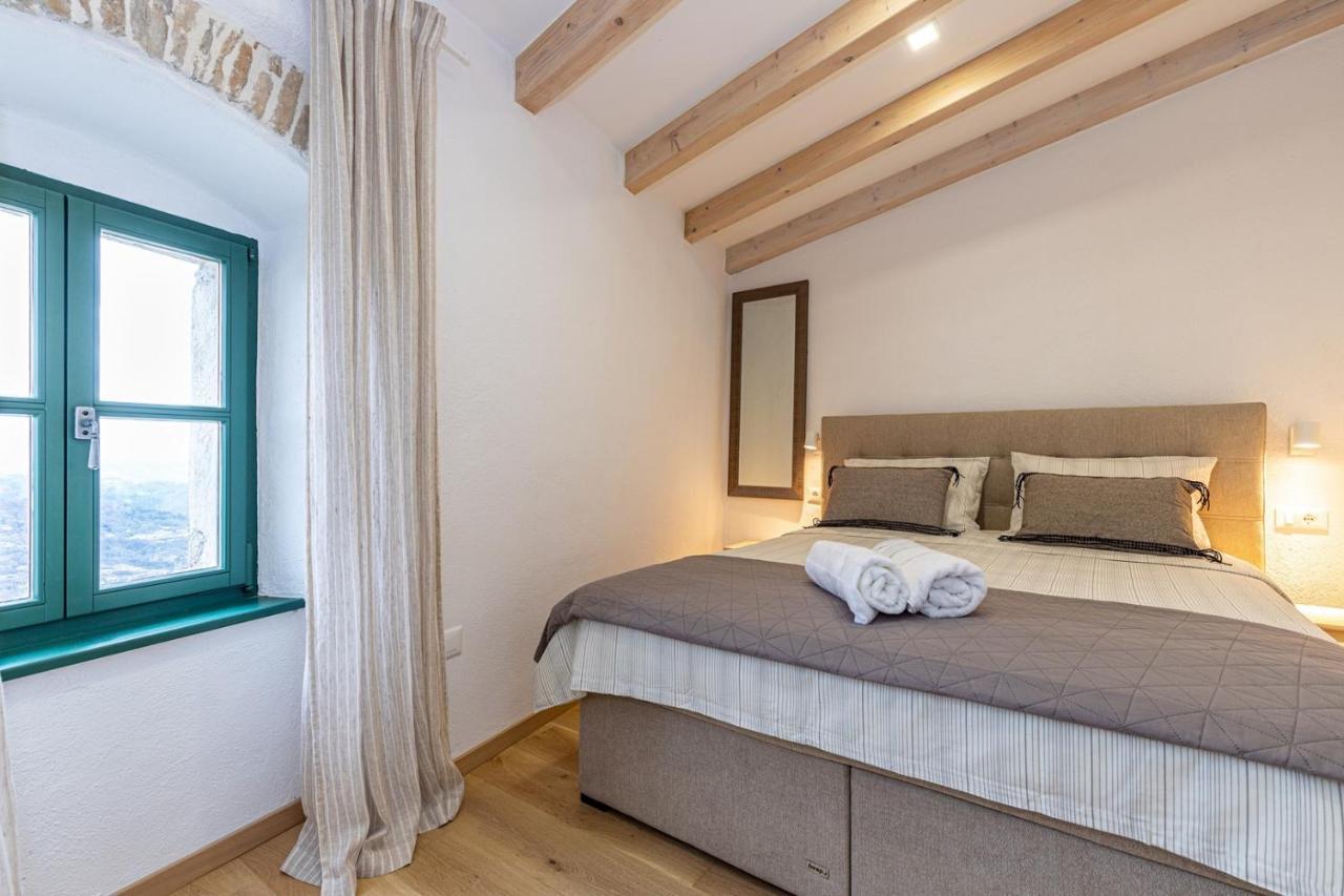 Casa Amelia In Pićan Exteriér fotografie