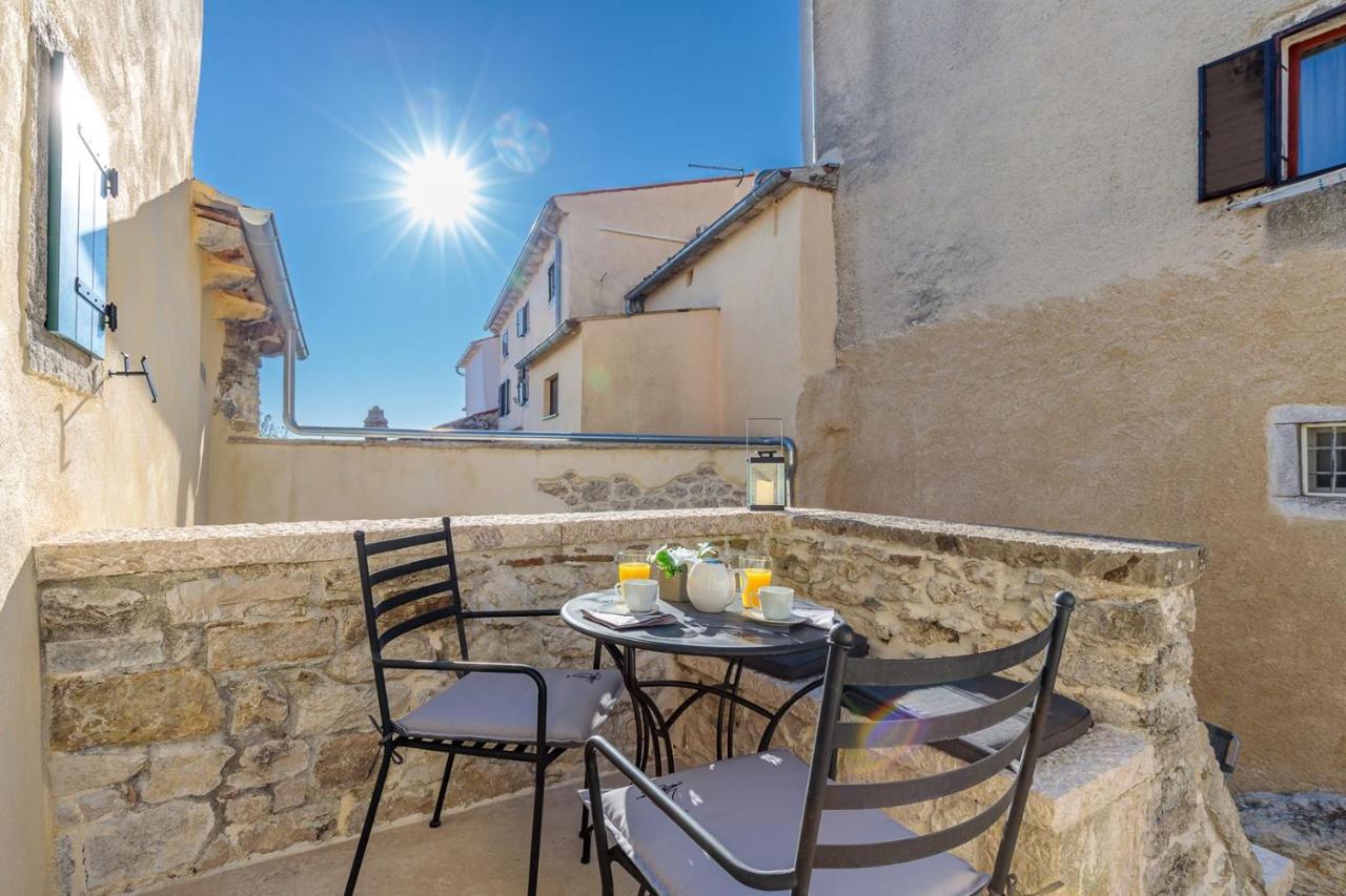 Casa Amelia In Pićan Exteriér fotografie